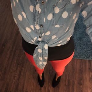 Meet your Posher, Mia